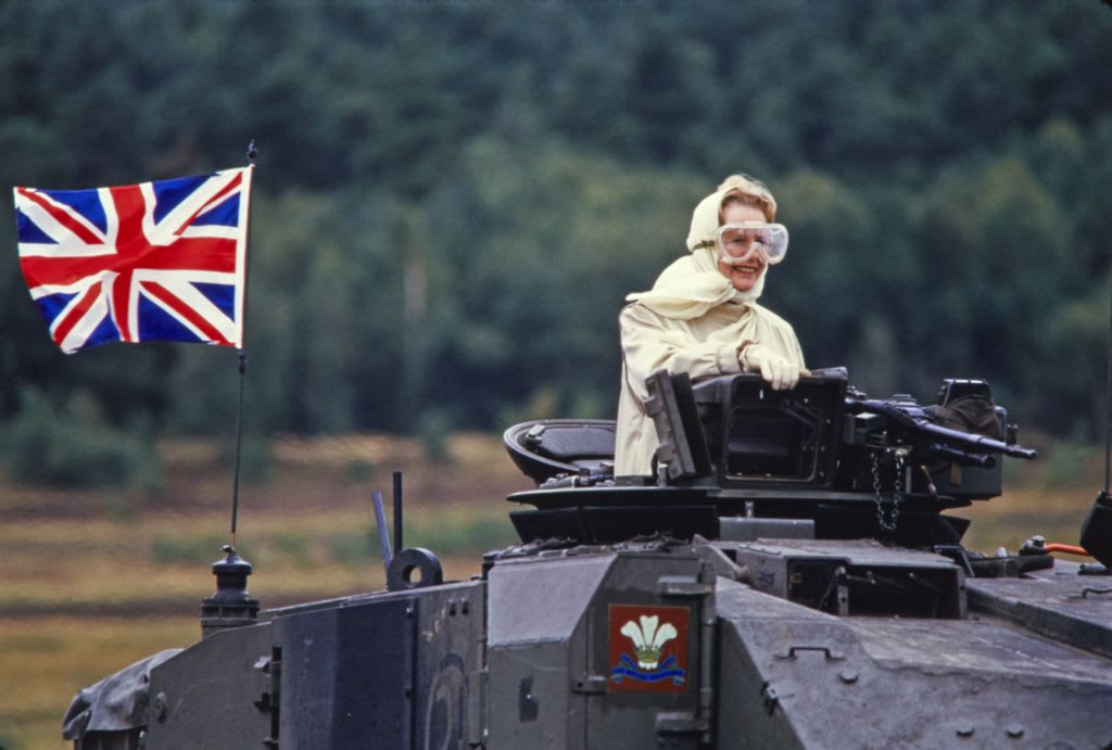12. UK PM Margaret Thatcher in Chieftain tank. Germany 86. LO RES COPYRIGHT PETER JORDAN saunwk