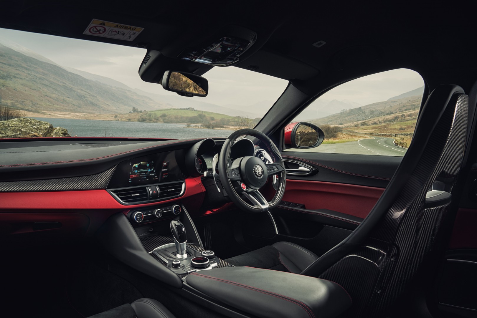 Alfa Giulia Quadrifoglio Interior