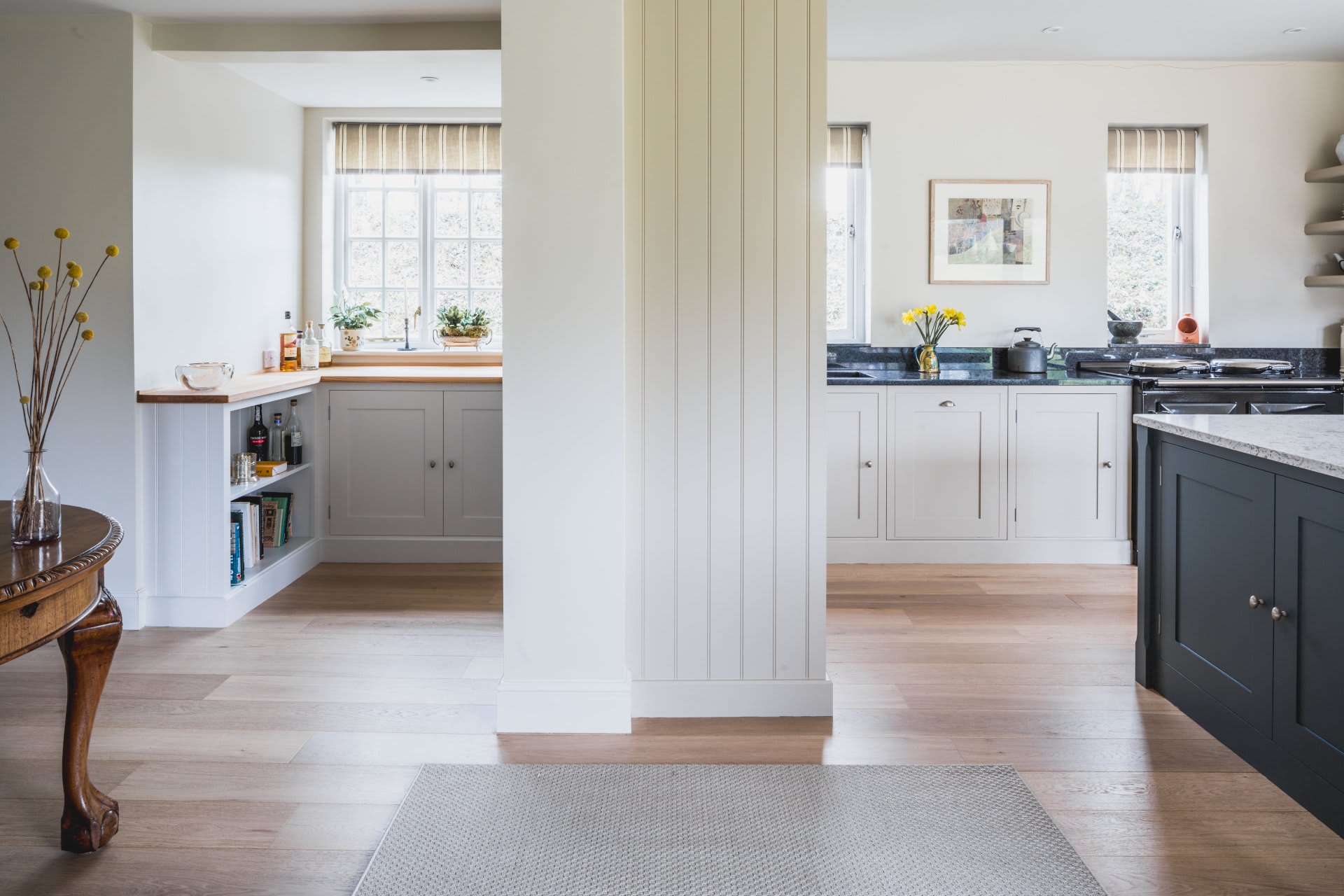 Design Without Limitations Steven Andrews Conibear Kitchen around column