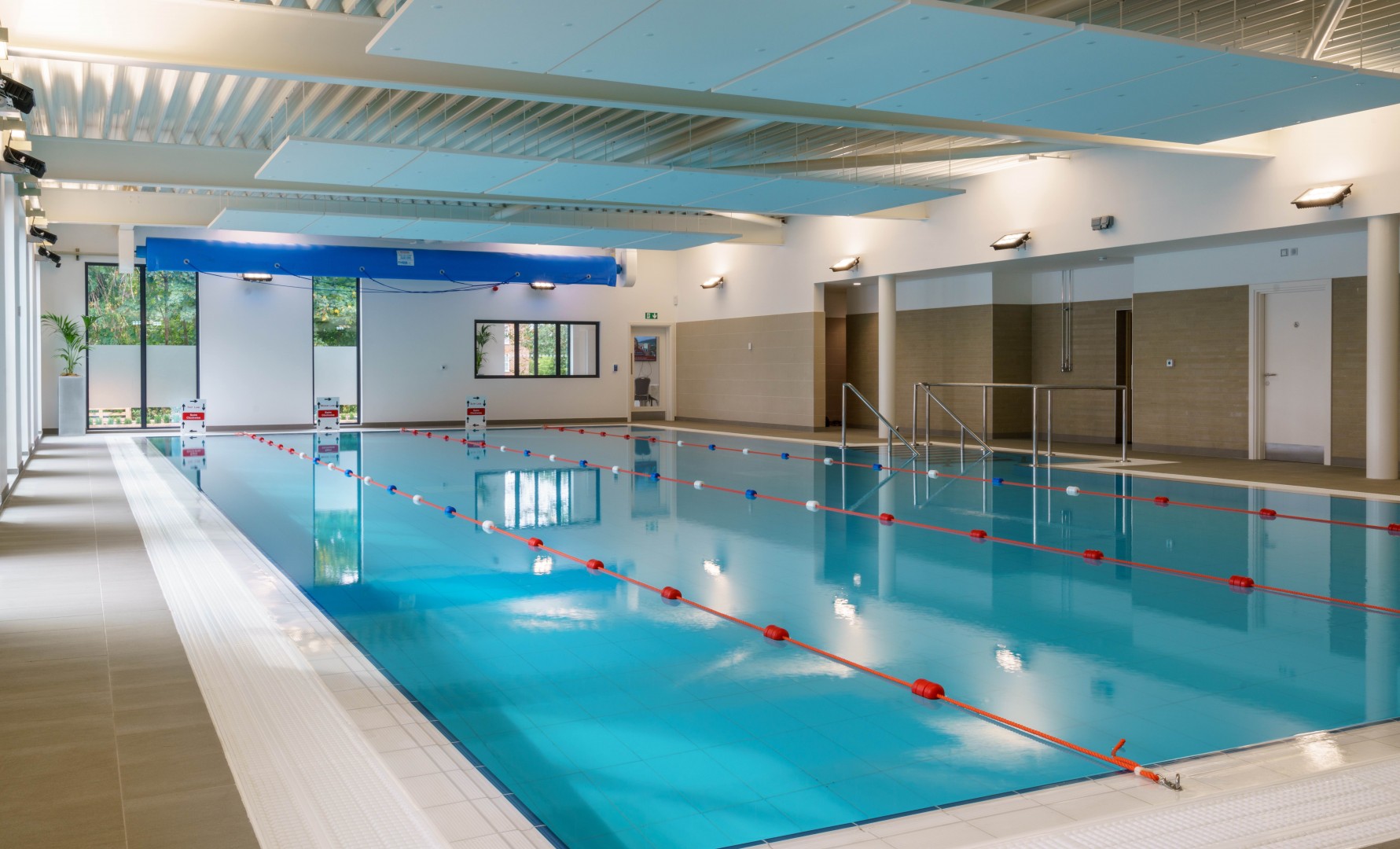 Phyllis Court Fitness Club Swimming Pool