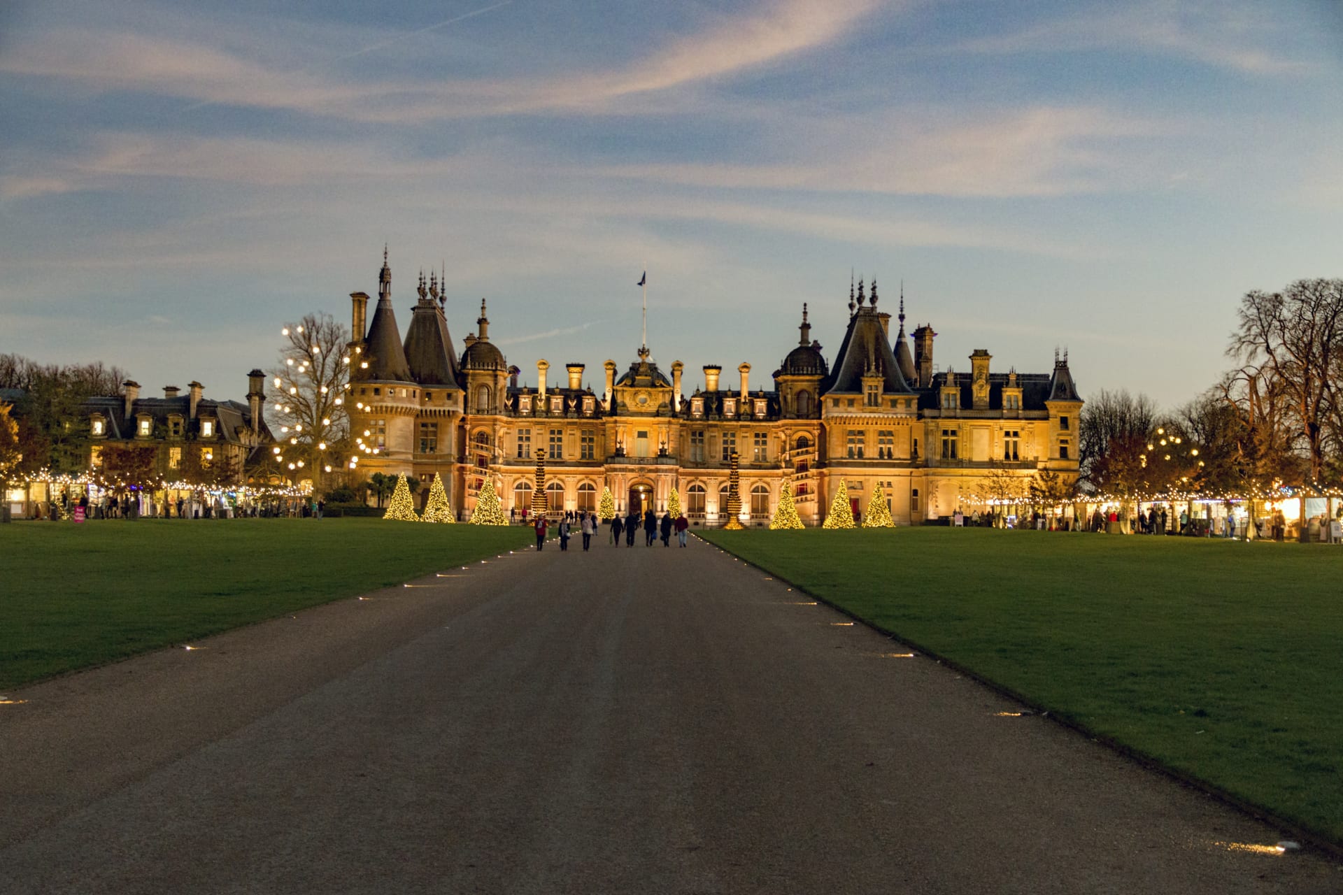 Manor and Christmas Fair Christmas at Waddesdon Manor National Trust Waddesdon Manor. Photo Hugh Mothersole wkorme