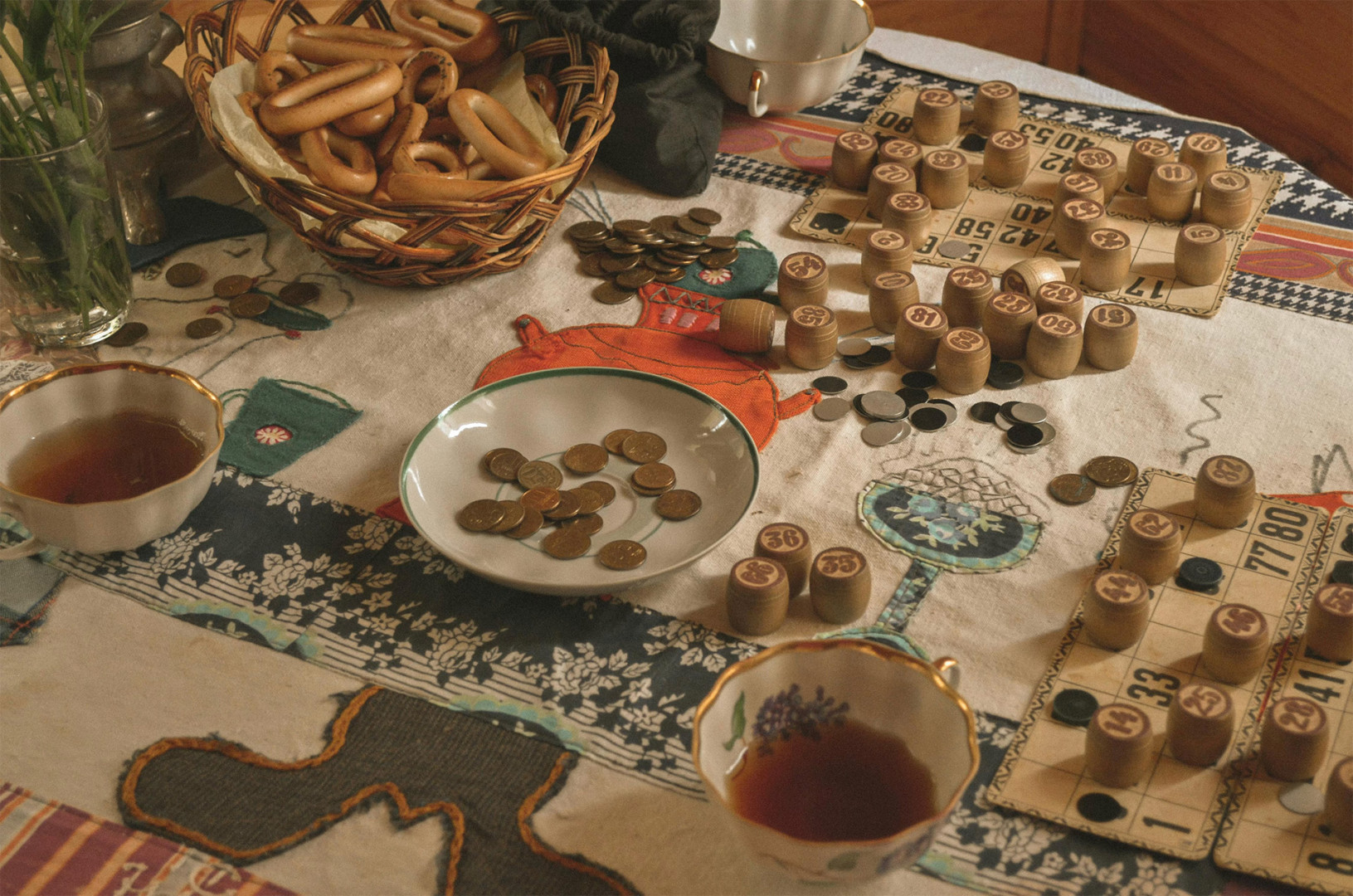 Games on a table with cups of tea