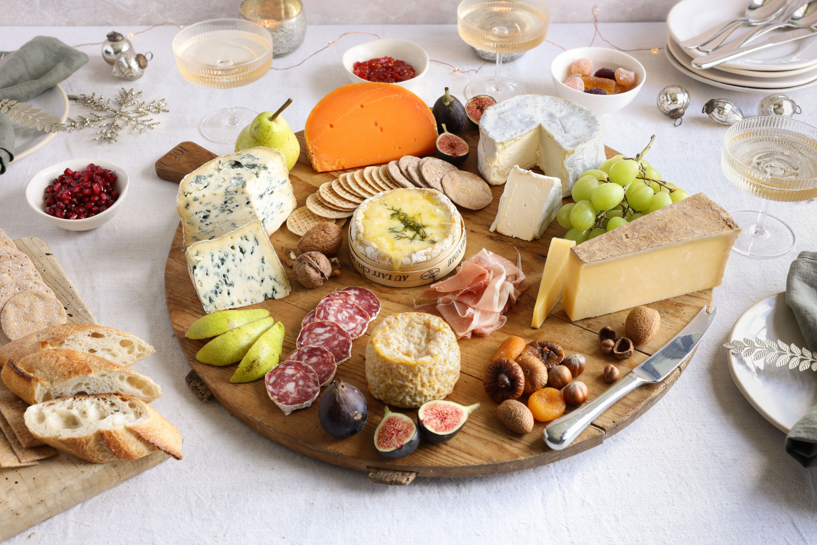 CNIELCheeseboards23 6 25 C12262