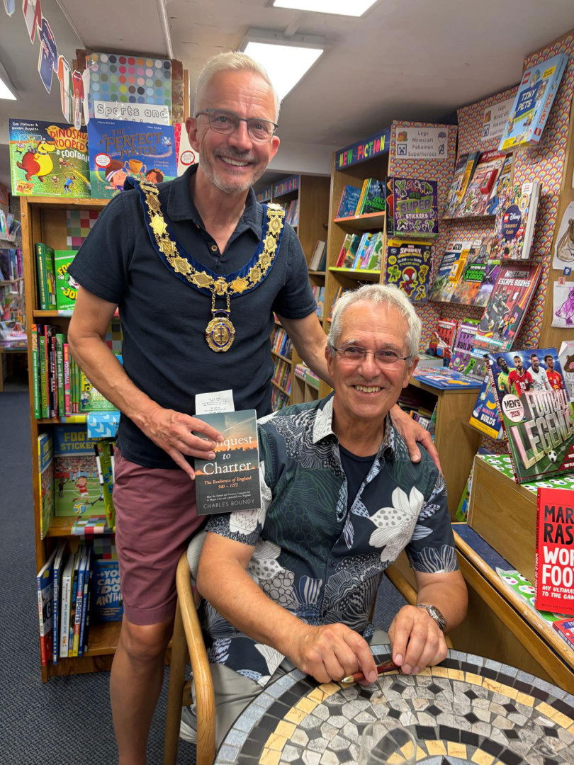 Charles Boundy with Thame Mayor at Pre Launch Event