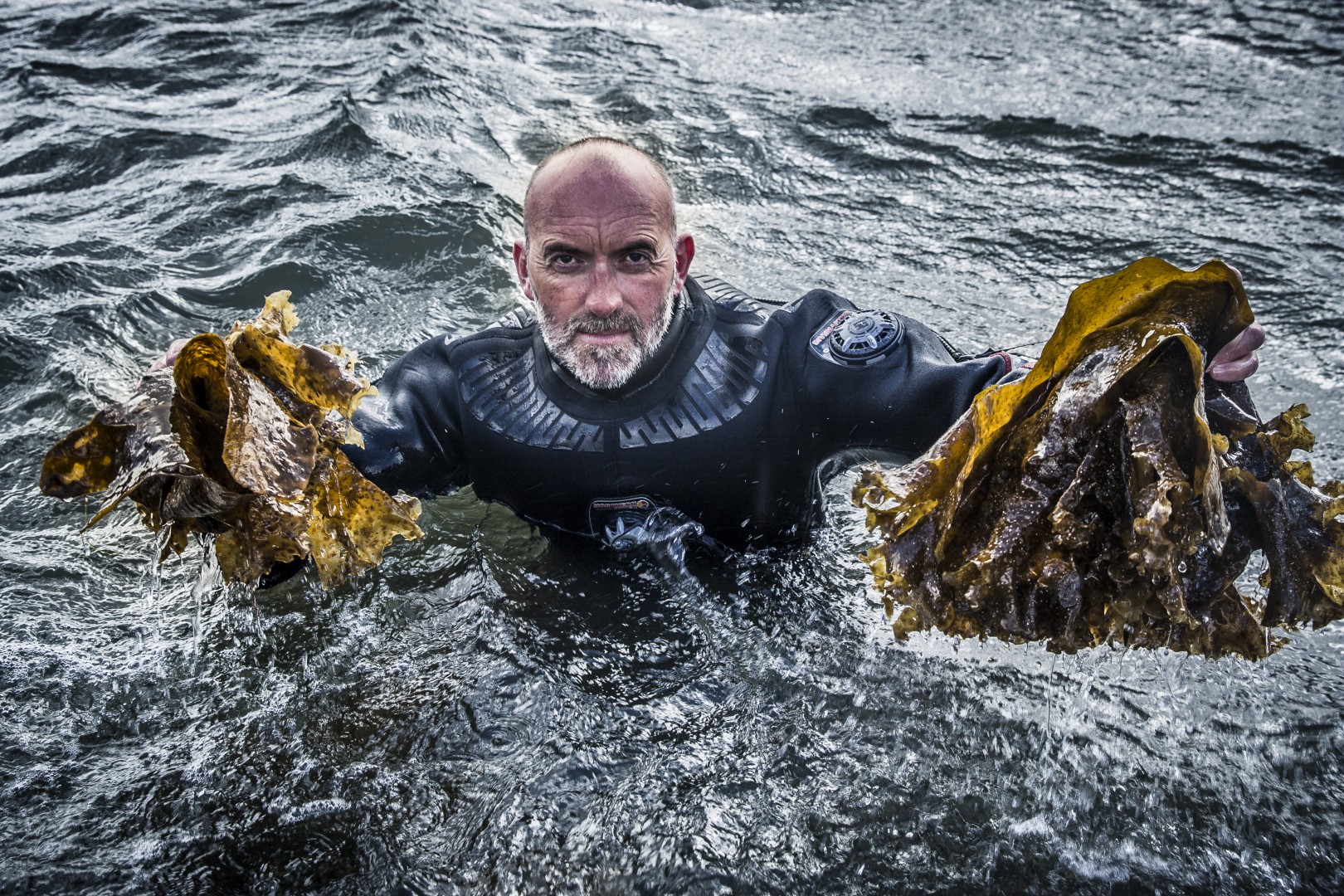 Mothers Ruin July Sea Kelp Harvest Isle of Harris Gin